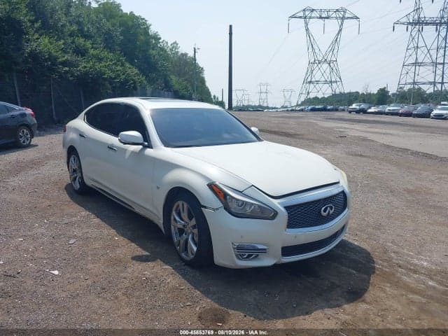 2017 INFINITI Q70L 3.7X 1