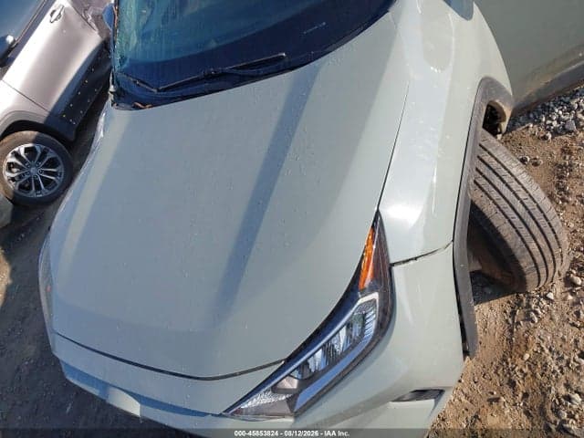 2021 TOYOTA RAV4 XLE 6