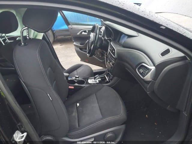 2018 INFINITI QX30 5