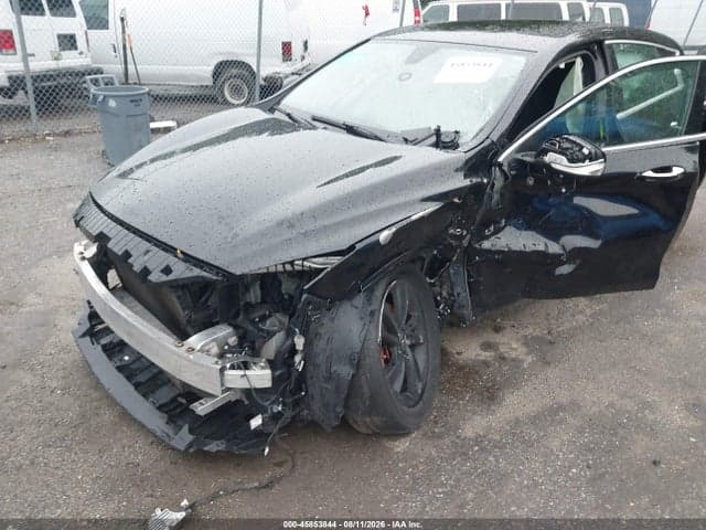2018 INFINITI QX30 6