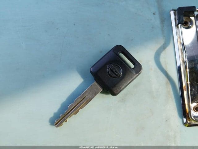 2024 NISSAN VERSA 1.6 S 11