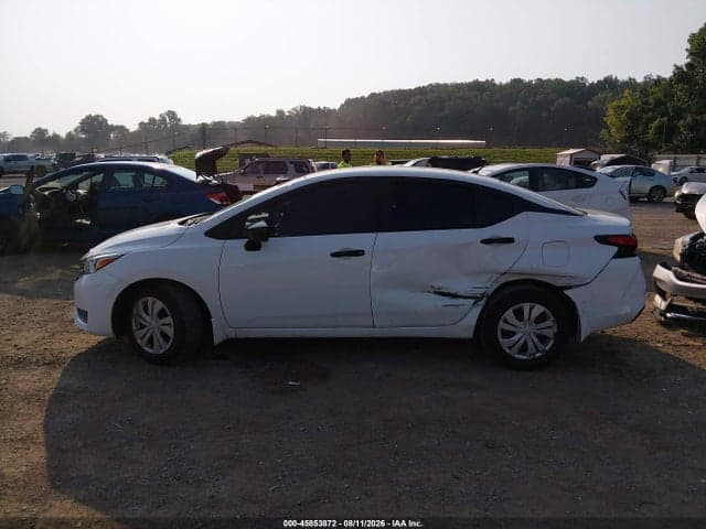 2024 NISSAN VERSA 1.6 S 14