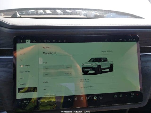 2024 RIVIAN R1T LAUNCH EDITION QUAD MOTOR LARGE PACK 7
