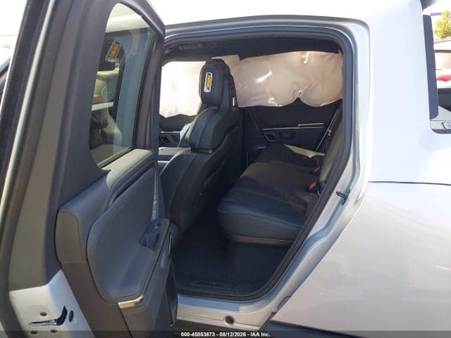 2024 RIVIAN R1T LAUNCH EDITION QUAD MOTOR LARGE PACK 8