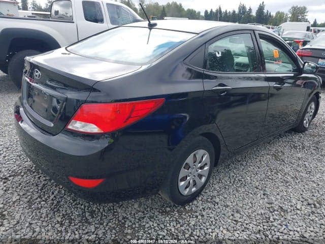 2017 HYUNDAI ACCENT SE 4