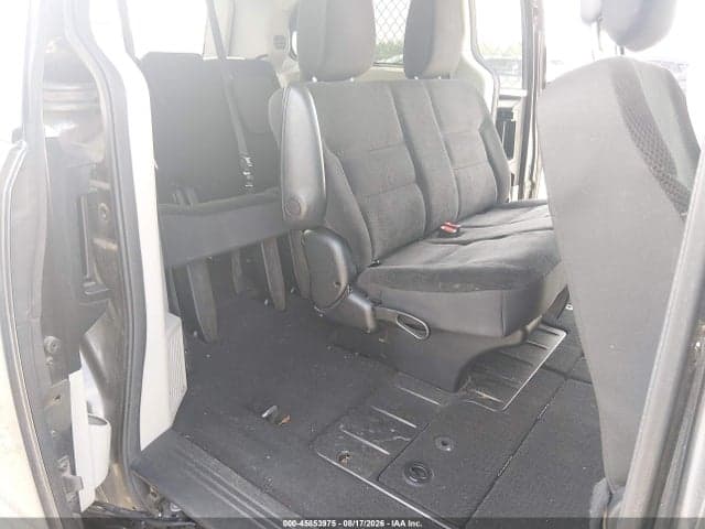 2018 DODGE GRAND CARAVAN SE 8