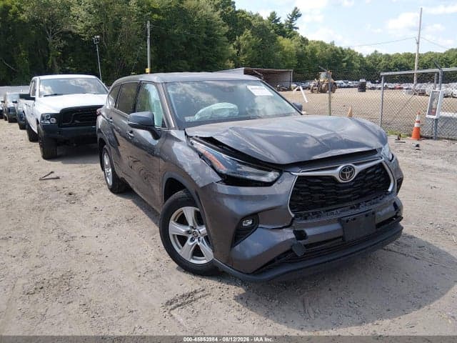 2022 TOYOTA HIGHLANDER LE 1