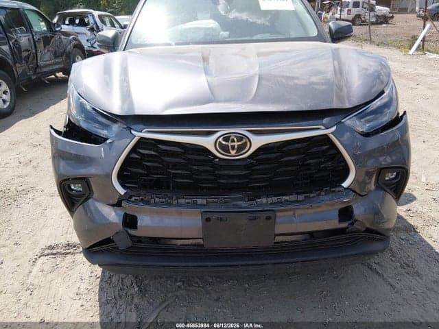 2022 TOYOTA HIGHLANDER LE 6
