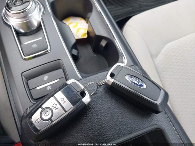 2020 FORD FUSION SE 11