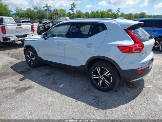 2024 VOLVO XC40 B5 CORE BRIGHT THEME 3