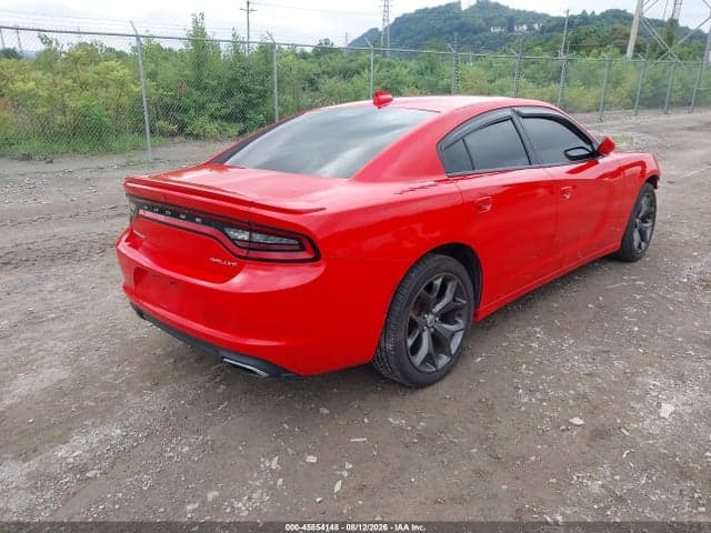 2017 DODGE CHARGER SXT RWD 4