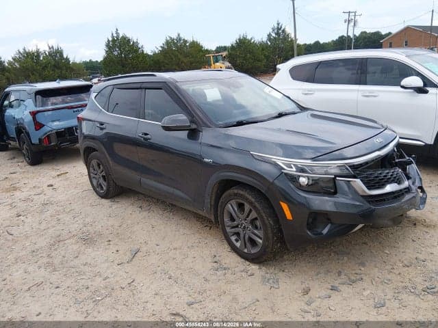 2021 KIA SELTOS S 1
