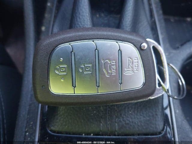 2017 HYUNDAI TUCSON SE PLUS 11
