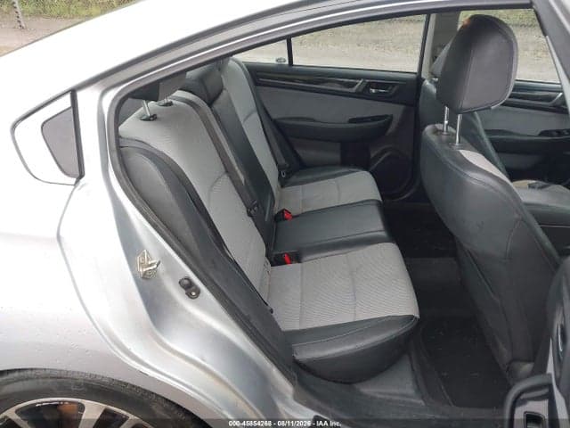 2017 SUBARU LEGACY 2.5I SPORT 8