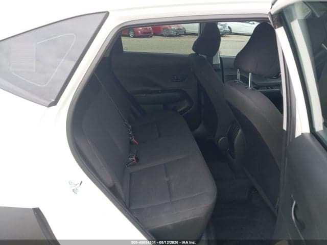 2026 HYUNDAI KONA SE 8