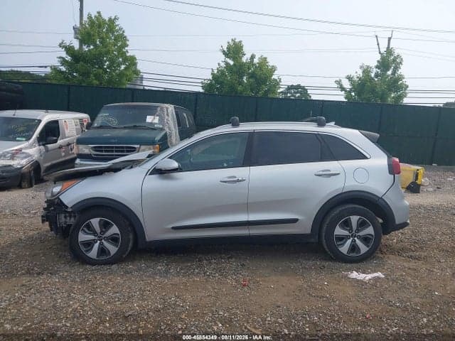2017 KIA NIRO EX 15
