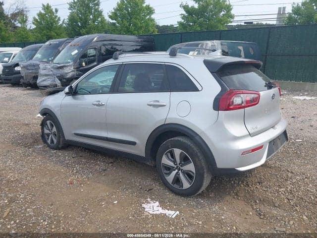 2017 KIA NIRO EX 3