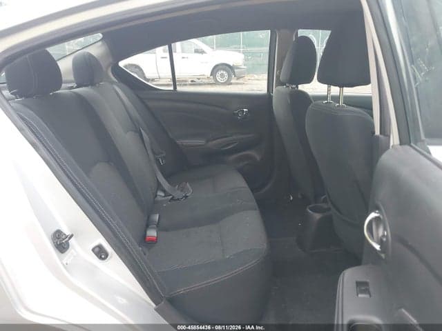 2017 NISSAN VERSA 1.6 SV 8