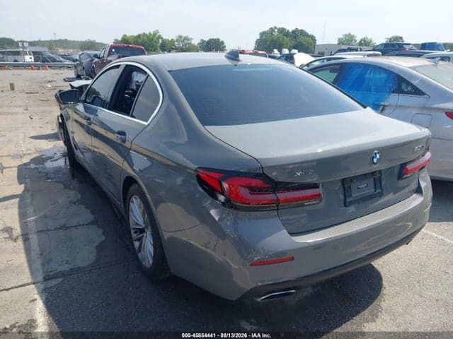 2021 BMW 530 XI 3