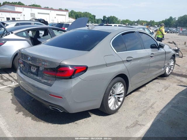 2021 BMW 530 XI 4