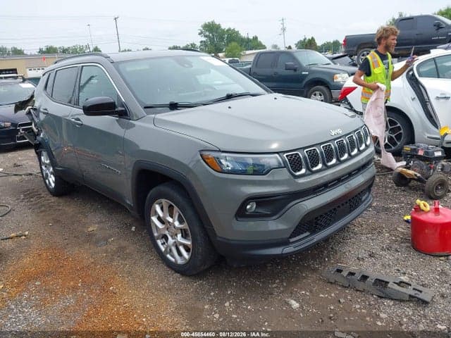 2023 JEEP COMPASS LATITUDE LUX FWD 1