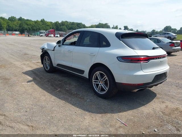 2021 PORSCHE MACAN 3