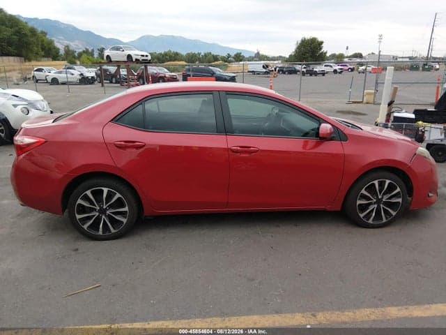 2018 TOYOTA COROLLA LE 13