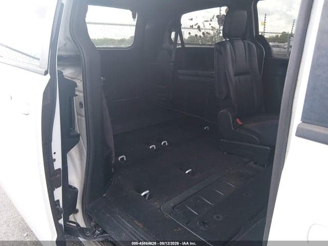 2018 DODGE GRAND CARAVAN GT 8