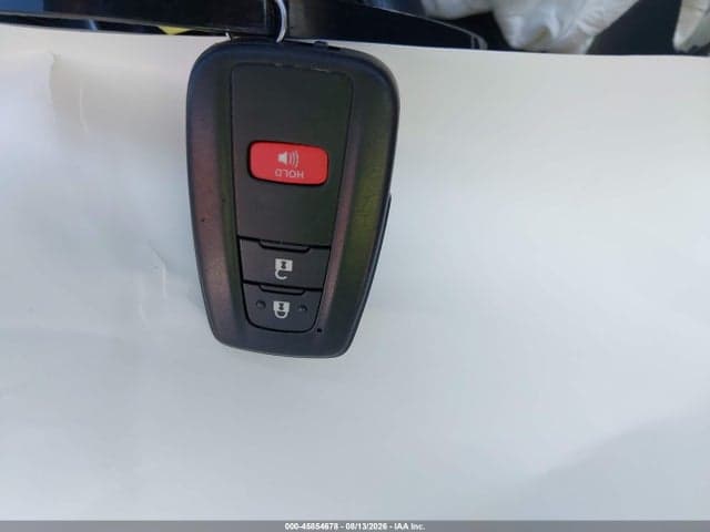 2019 TOYOTA C-HR LIMITED 11