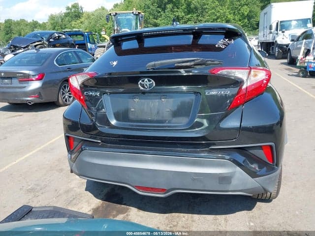 2019 TOYOTA C-HR LIMITED 16