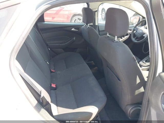 2017 FORD FOCUS SE 8
