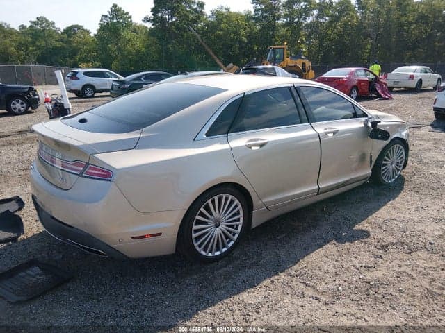 2017 LINCOLN MKZ RESERVE 4