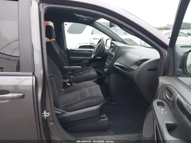 2018 DODGE GRAND CARAVAN SE PLUS 5