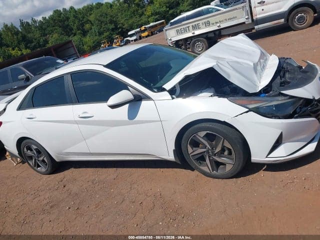 2023 HYUNDAI ELANTRA SEL 13