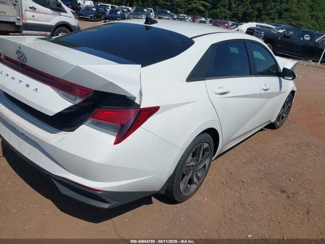 2023 HYUNDAI ELANTRA SEL 4