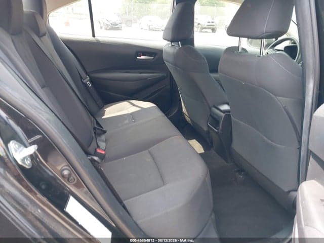 2020 TOYOTA COROLLA LE 8