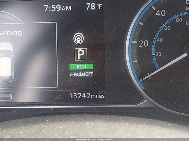 2025 NISSAN LEAF S 15