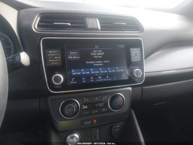 2025 NISSAN LEAF S 18