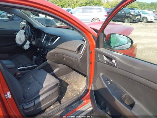 2017 HYUNDAI TUCSON SE 5