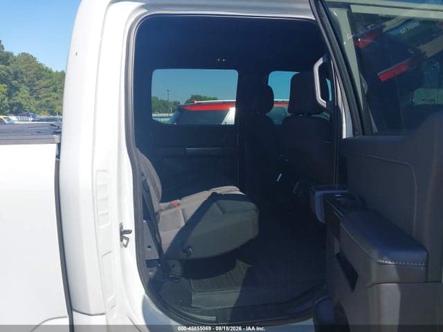 2023 FORD F-150 XLT 8