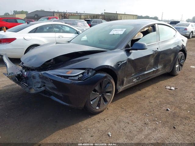 2026 TESLA MODEL 3 2