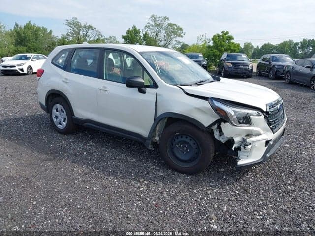 2022 SUBARU FORESTER 1