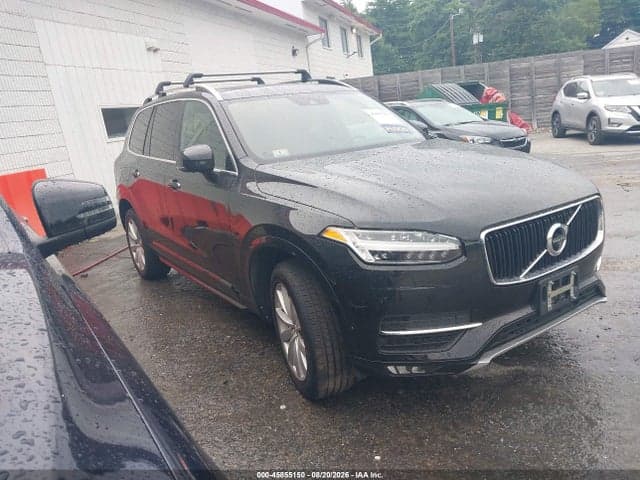 2017 VOLVO XC90 T6 MOMENTUM