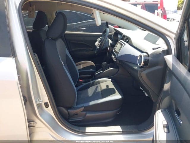 2024 NISSAN VERSA 1.6 SV 5