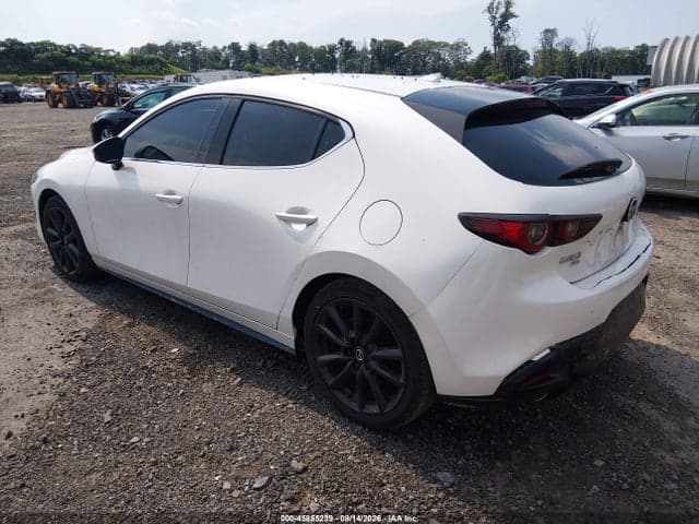 2022 MAZDA MAZDA3 PREMIUM 3