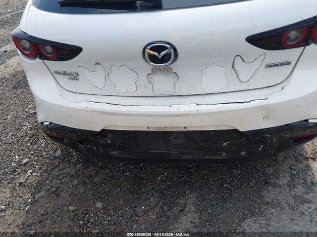 2022 MAZDA MAZDA3 PREMIUM 6