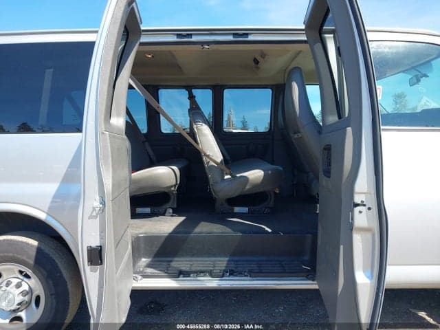 2019 CHEVROLET EXPRESS 2500 LS 8