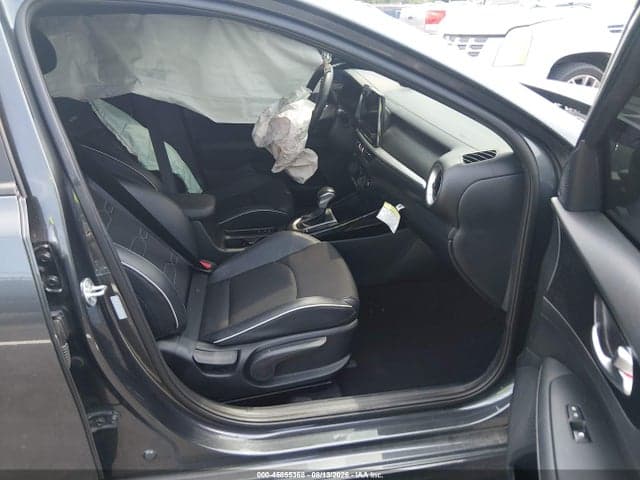 2024 KIA FORTE GT-LINE 5