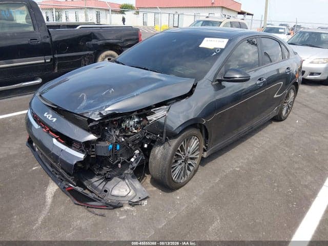 2024 KIA FORTE GT-LINE 6