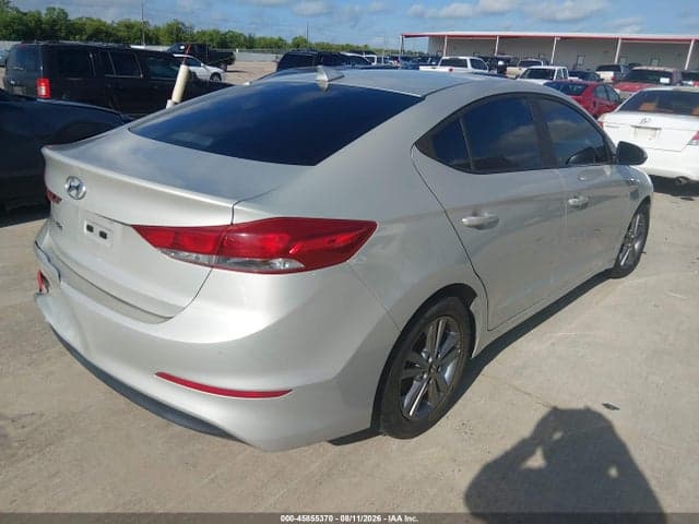 2018 HYUNDAI ELANTRA SEL 4